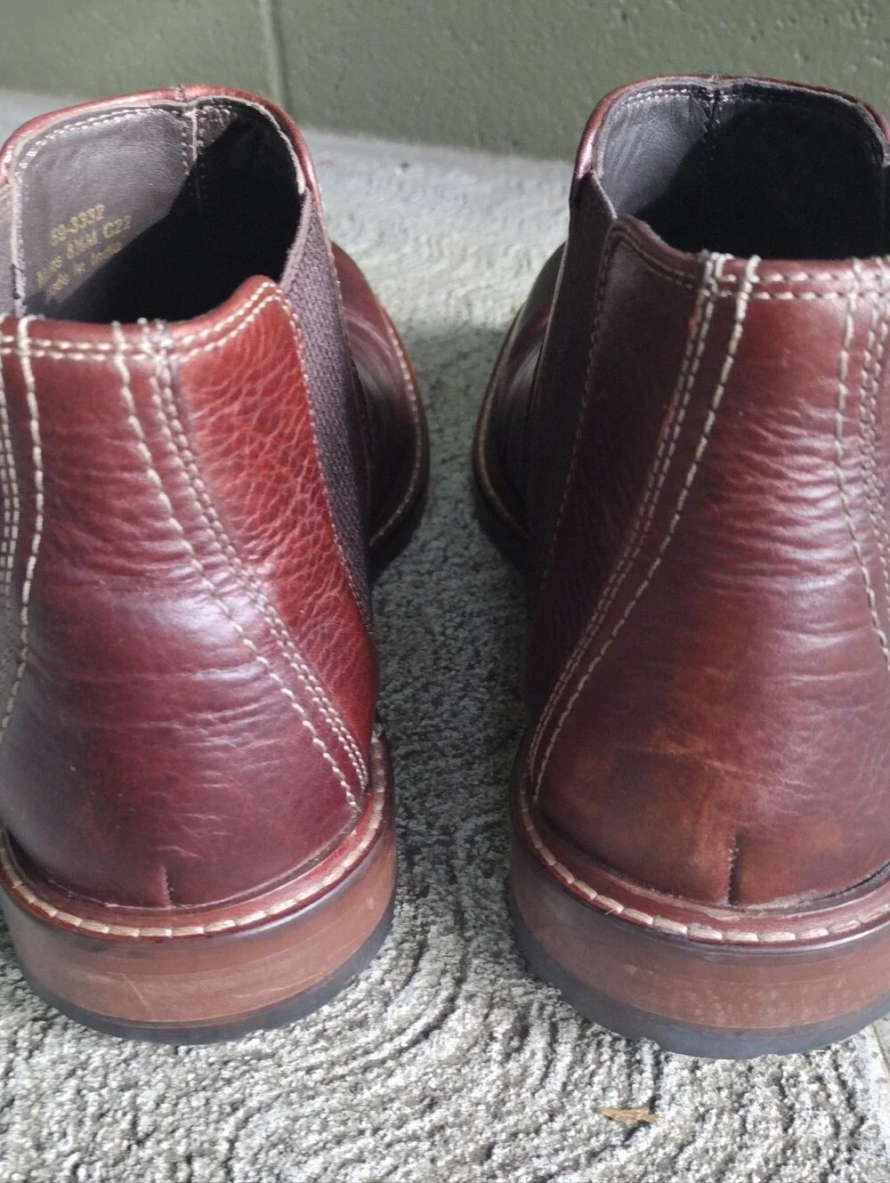 JOHNSTON & MURPHY Men's Size 8.5 Leather Upton Chelsea Style. VG Condition